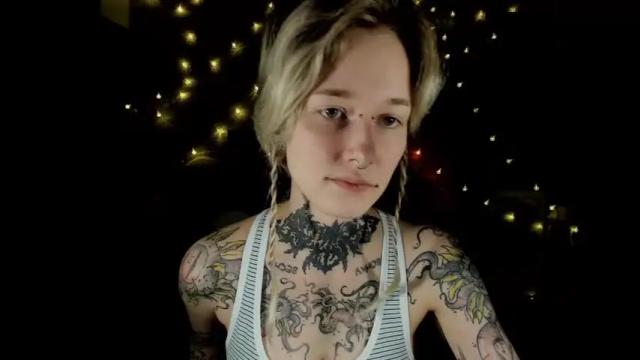 Image 11 of littlespacemouse Stream on Chaturbate on 13 months ago