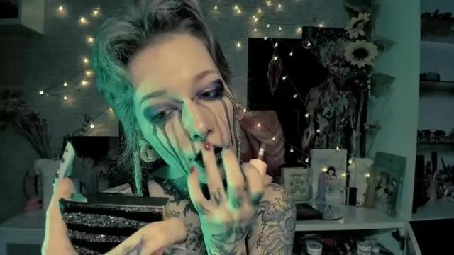 Image 7 of littlespacemouse Stream on Chaturbate on 13 months ago