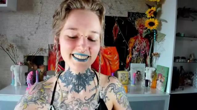 Image 7 of littlespacemouse Stream on Chaturbate on 13 months ago