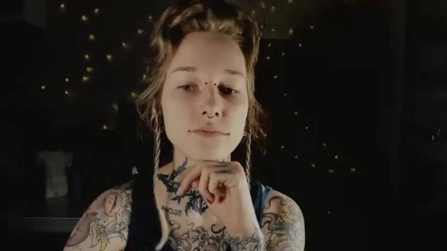 Image 8 of littlespacemouse Stream on Chaturbate on 13 months ago