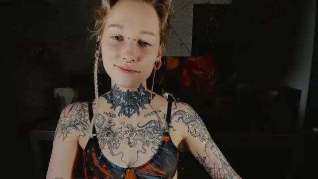 Image 11 of littlespacemouse Stream on Chaturbate on 13 months ago