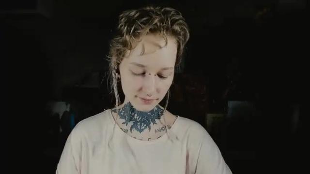 Image 7 of littlespacemouse Stream on Chaturbate on 12 months ago