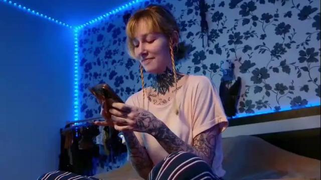 Image 8 of littlespacemouse Stream on Chaturbate on 2 months ago
