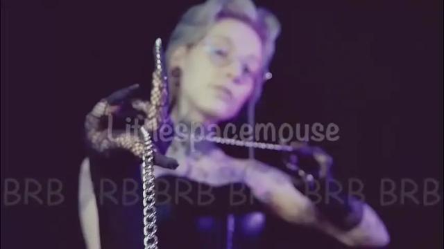 Image 3 of littlespacemouse Stream on Chaturbate on 1 month ago