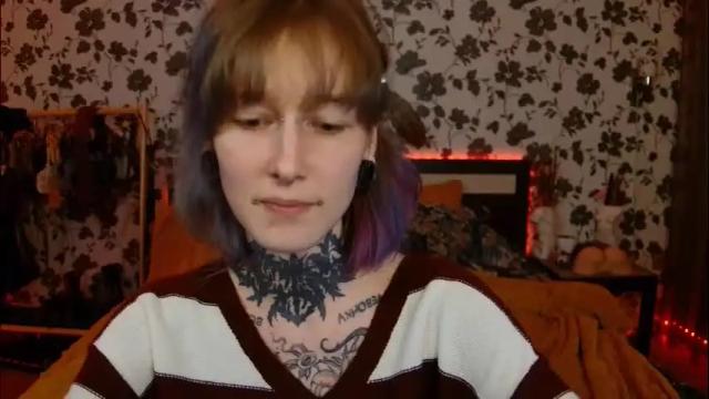 Image 7 of littlespacemouse Stream on Chaturbate on 1 day ago