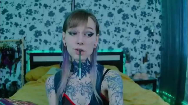 Image 3 of littlespacemouse Stream on Chaturbate on 1 month ago