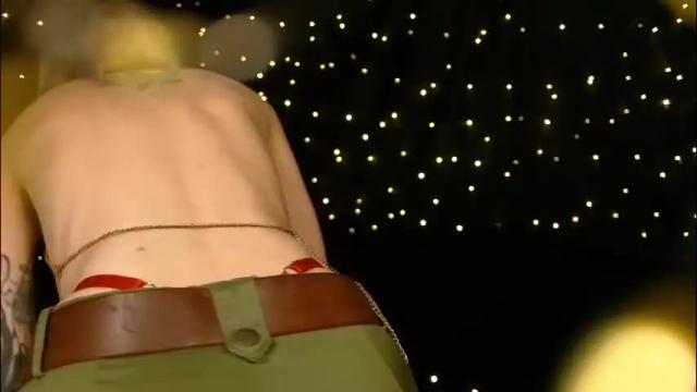 Image 3 of littlespacemouse Stream on Chaturbate on 3 days ago