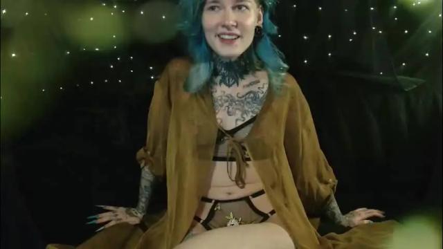 Image 4 of littlespacemouse Stream on Chaturbate on 2 months ago