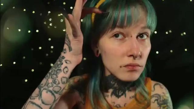 Image 3 of littlespacemouse Stream on Chaturbate on 1 month ago