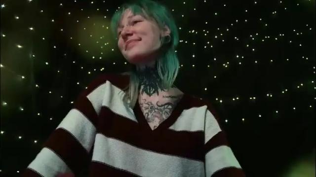 Image 3 of littlespacemouse Stream on Chaturbate on 1 month ago