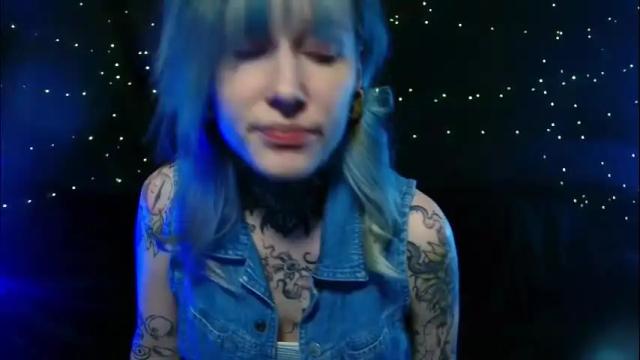 Image 3 of littlespacemouse Stream on Chaturbate on 1 month ago