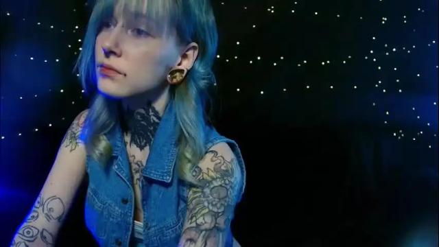 Image 4 of littlespacemouse Stream on Chaturbate on 1 month ago