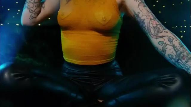 Image 11 of littlespacemouse Stream on Chaturbate on 9 days ago