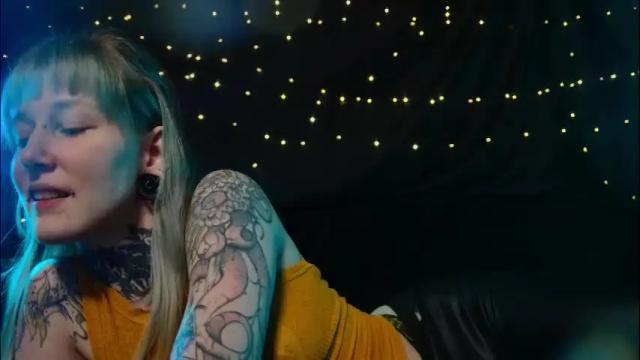 Image 12 of littlespacemouse Stream on Chaturbate on 9 days ago