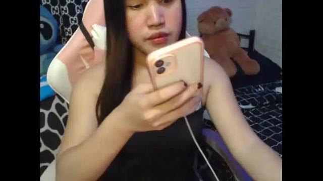 Image 11 of littletsdirty Stream on Chaturbate on 18 months ago