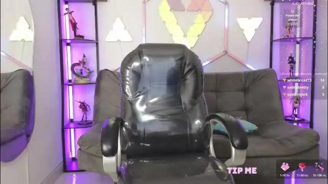 Image 7 of littlevixen18 Stream on Chaturbate on 1 month ago