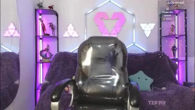 Thumbnail 1, littlevixen18's Stream at Chaturbate, 1 month ago