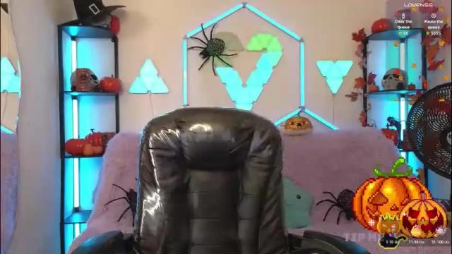 Image 11 of littlevixen18 Stream on Chaturbate on 2 days ago