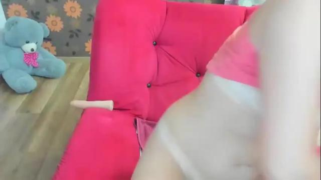 Image 2 of littlexbunnyx Stream on Chaturbate on 24 days ago