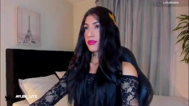 Image 11 of litz_81 Stream on Chaturbate on 1 month ago