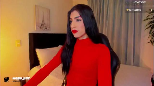 Image 4 of litz_81 Stream on Chaturbate on 1 month ago