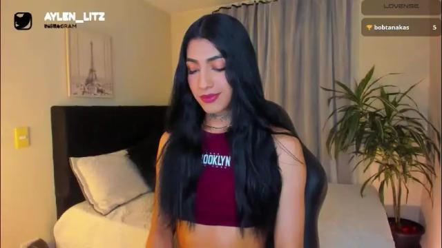 Image 12 of litz_81 Stream on Chaturbate on 25 days ago
