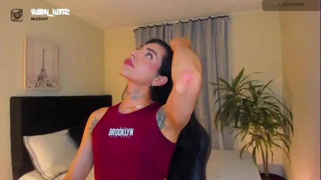 Image 4 of litz_81 Stream on Chaturbate on 25 days ago