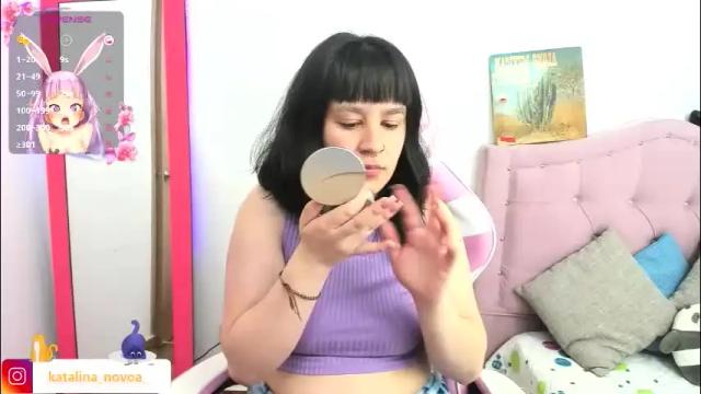 Image 8 of liv_rosse Stream on Chaturbate on 1 month ago