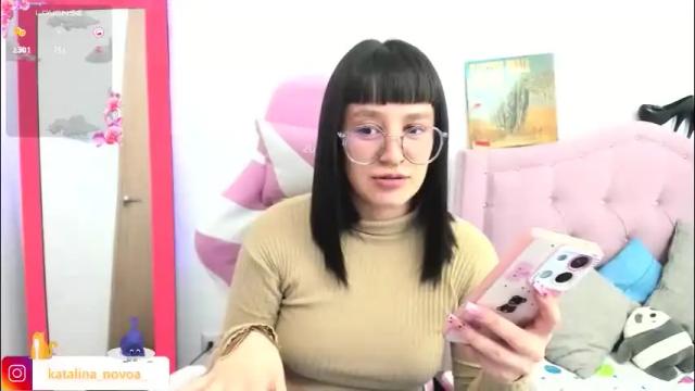 Image 6 of liv_rosse Stream on Chaturbate on 20 days ago