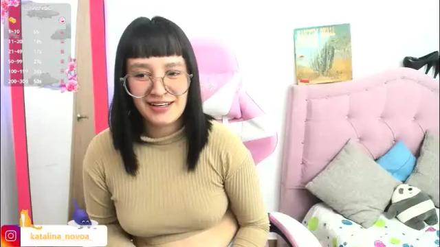 Image 8 of liv_rosse Stream on Chaturbate on 20 days ago