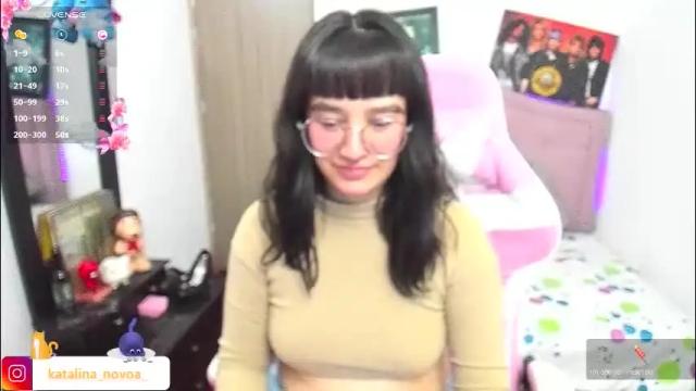 Image 12 of liv_rosse Stream on Chaturbate on 11 days ago