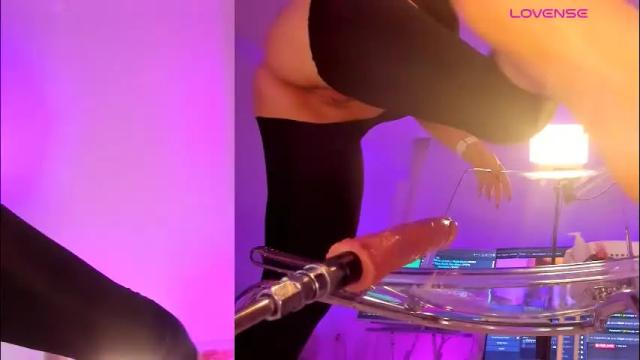 Image 4 of live_sherry Stream on Chaturbate on 1 month ago