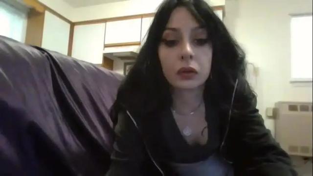 Image 2 of livmirage Stream on Chaturbate on 1 month ago