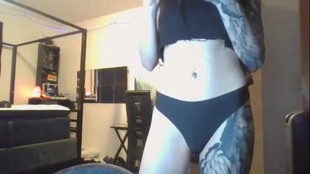Image 6 of livmirage Stream on Chaturbate on 17 days ago