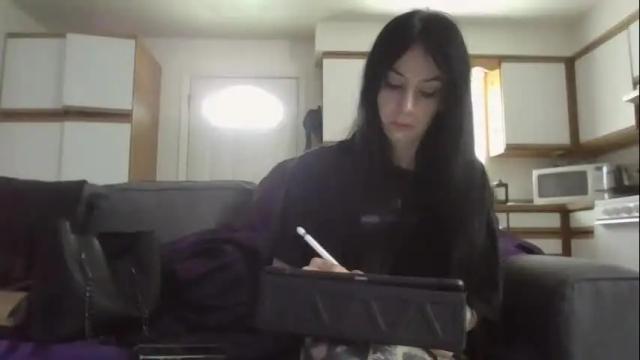 Image 12 of livmirage Stream on Chaturbate on 13 days ago