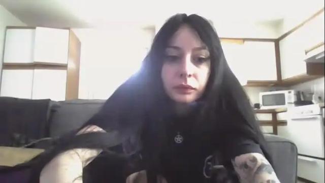 Image 3 of livmirage Stream on Chaturbate on 13 days ago