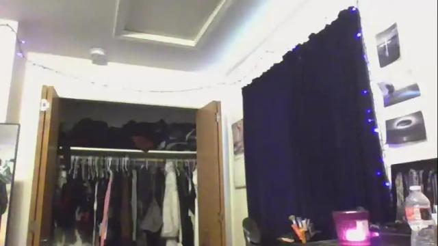 Image 12 of livmirage Stream on Chaturbate on 1 month ago