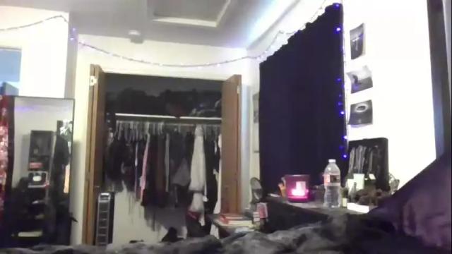 Image 7 of livmirage Stream on Chaturbate on 1 month ago