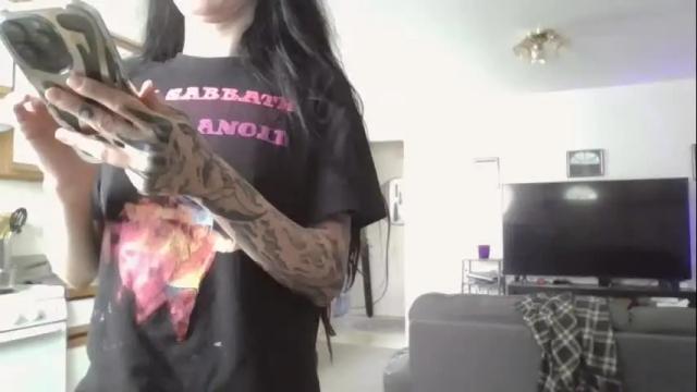 Image 3 of livmirage Stream on Chaturbate on 1 month ago