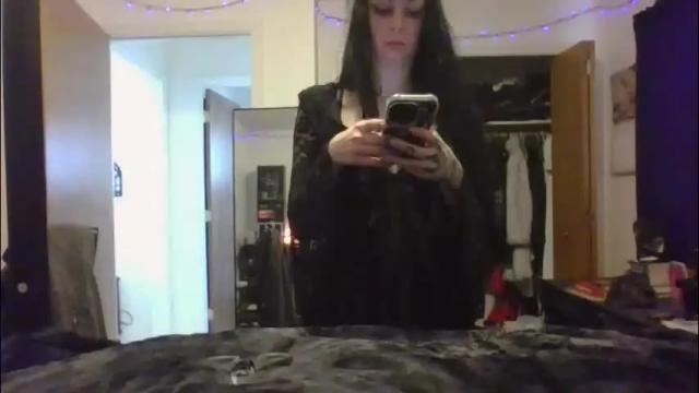 Image 4 of livmirage Stream on Chaturbate on 9 days ago