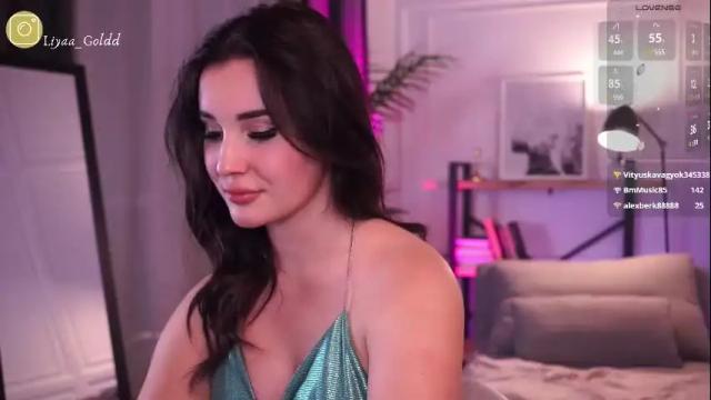 Image 12 of liya__gold Stream on Chaturbate on 1 month ago