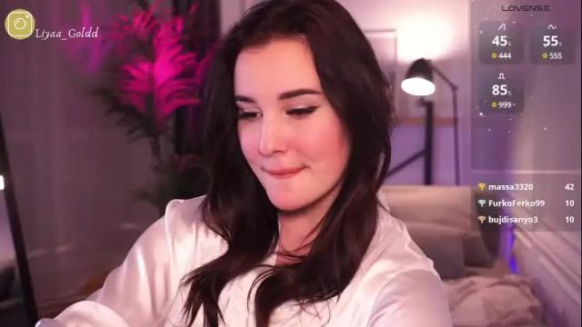 Image 10 of liya__gold Stream on Chaturbate on 11 days ago