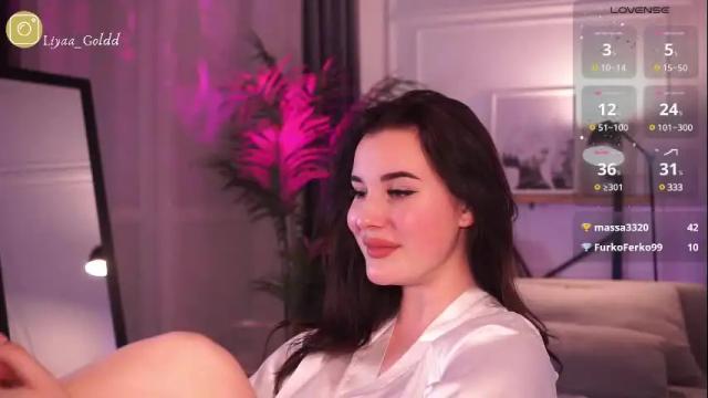 Image 4 of liya__gold Stream on Chaturbate on 11 days ago