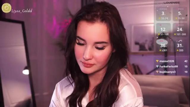 Image 6 of liya__gold Stream on Chaturbate on 11 days ago