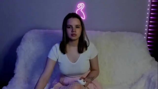 Image 11 of liya_sweet_ Stream on Chaturbate on 13 months ago