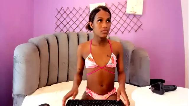 Image 6 of liyenpain Stream on Chaturbate on 1 month ago