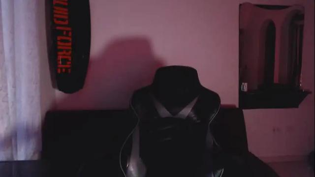 Image 3 of liz_beths Stream on Chaturbate on 2 months ago