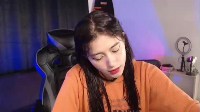 Thumbnail 1, liz_beths's Stream at Chaturbate, 1 month ago