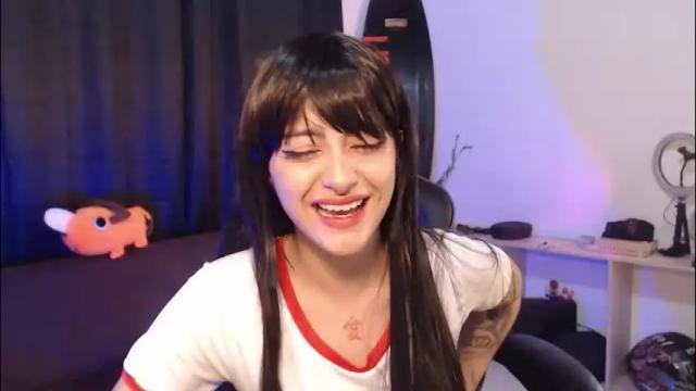 Image 4 of liz_beths Stream on Chaturbate on 1 month ago