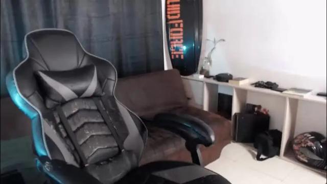 Image 11 of liz_beths Stream on Chaturbate on 15 days ago